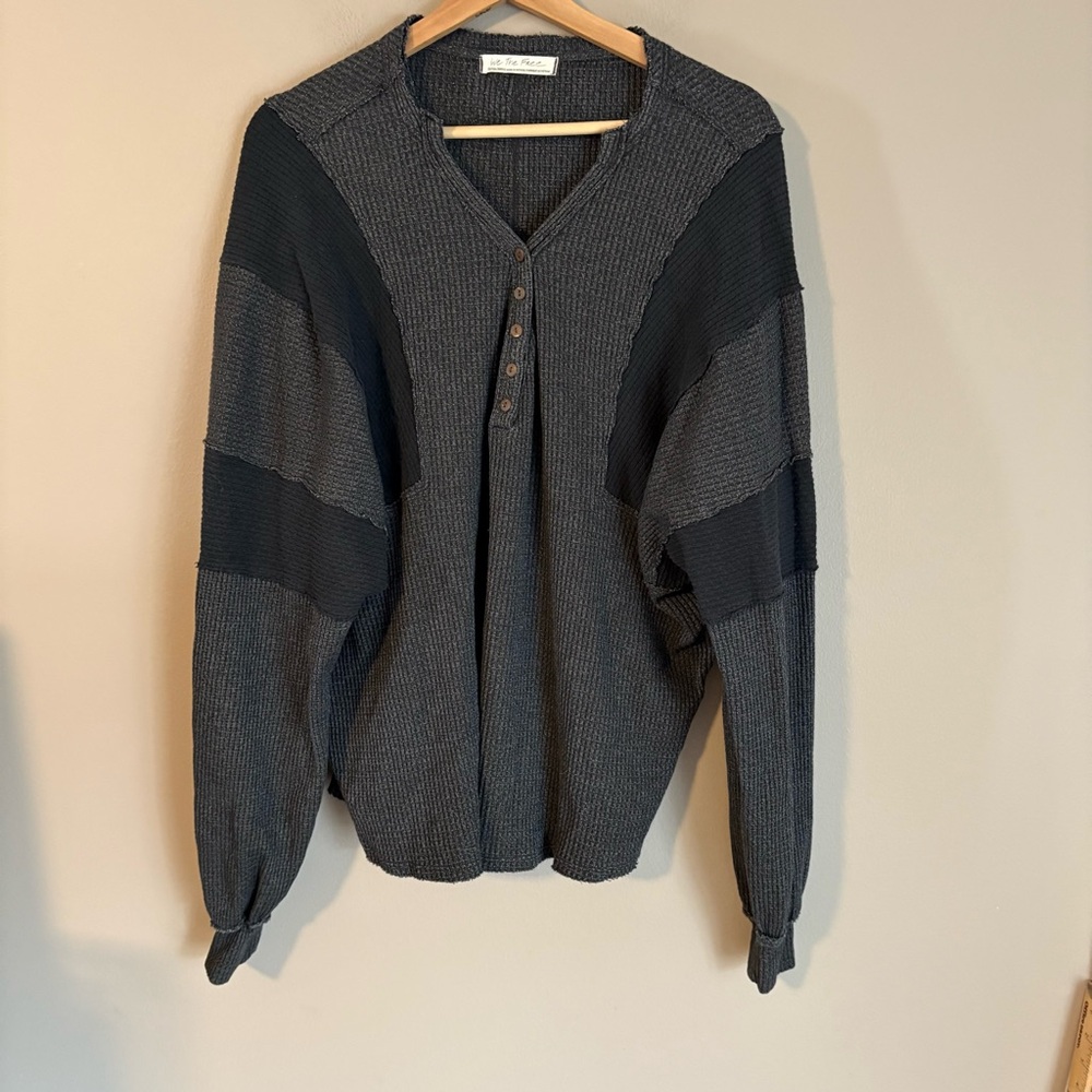 We The Free V-Neck henley thermal in Charcoal xs